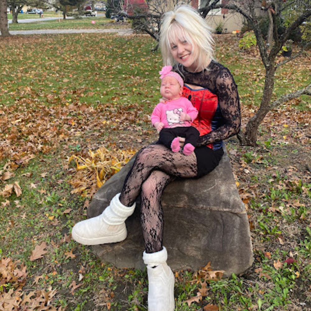 Meet your Posher, Emily